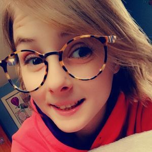 Meet your Posher, Katelyn